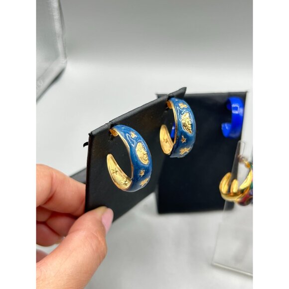 Vintage Enamel Hoops Earrings Half Open Hoops 70s Costume Jewelry Set of 4 Pairs - Picture 6 of 8